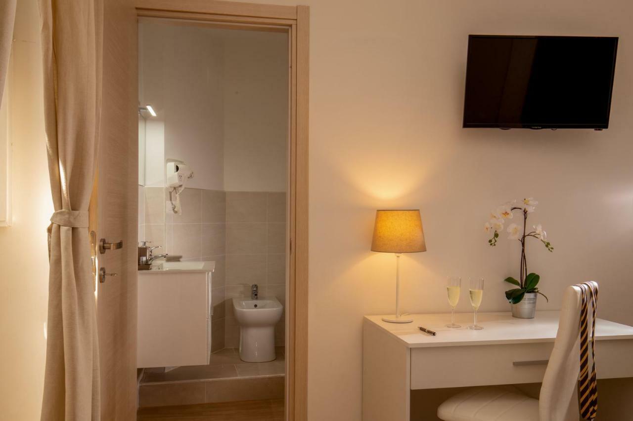 Bed & Breakfast Domus Veneto Roma